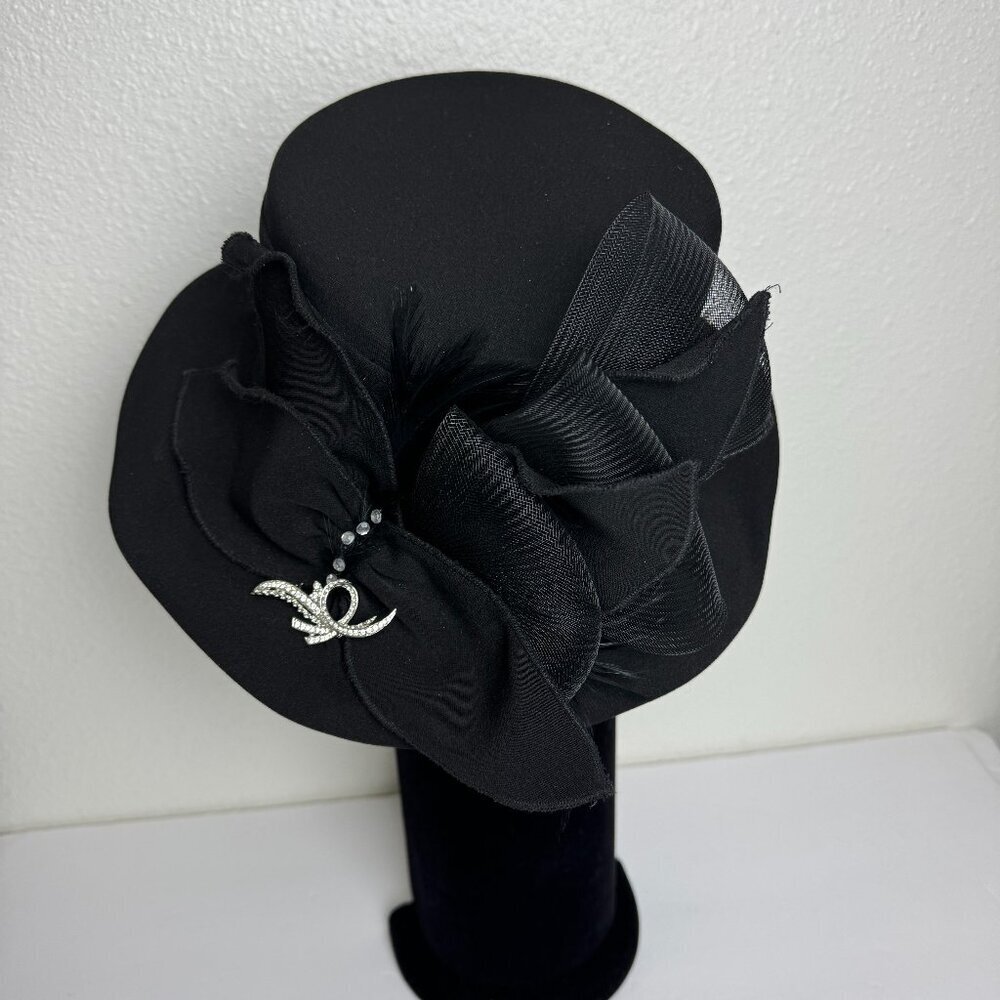 Moshita Couture Black Derby Holiday Church Hat Bow Brooch Hand Crafted In USA